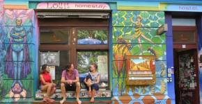 Отель Hostel Lollis Homestay Dresden  Дрезден